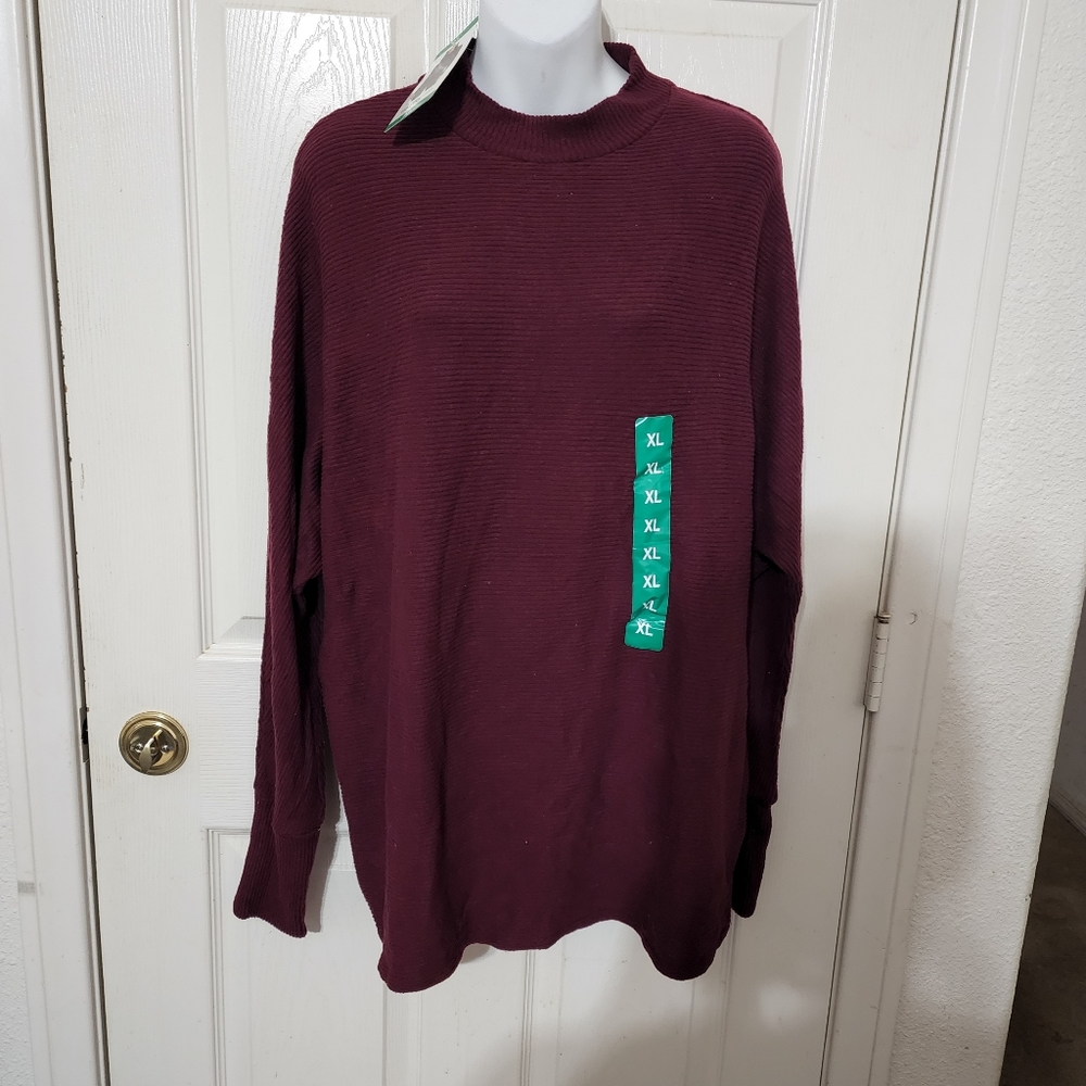 Matty M sweater top.  Burgundy size XL NWT